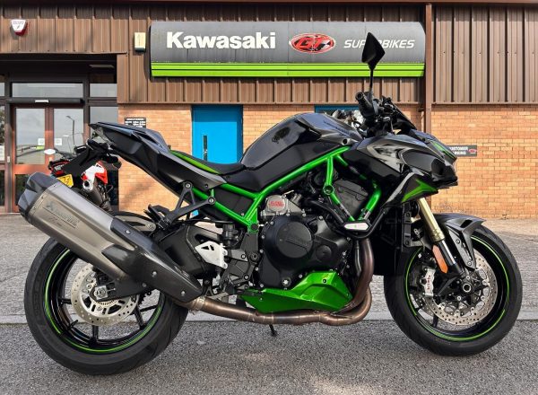 りんね専用ページ 2010 Kawasaki ZZR1400 - GT Superbikes Ltd