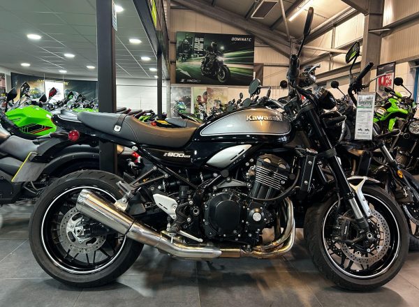 2024 Kawasaki Z900 RS
