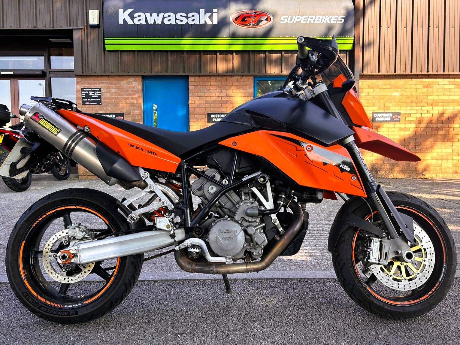 2008 KTM 990 Supermoto